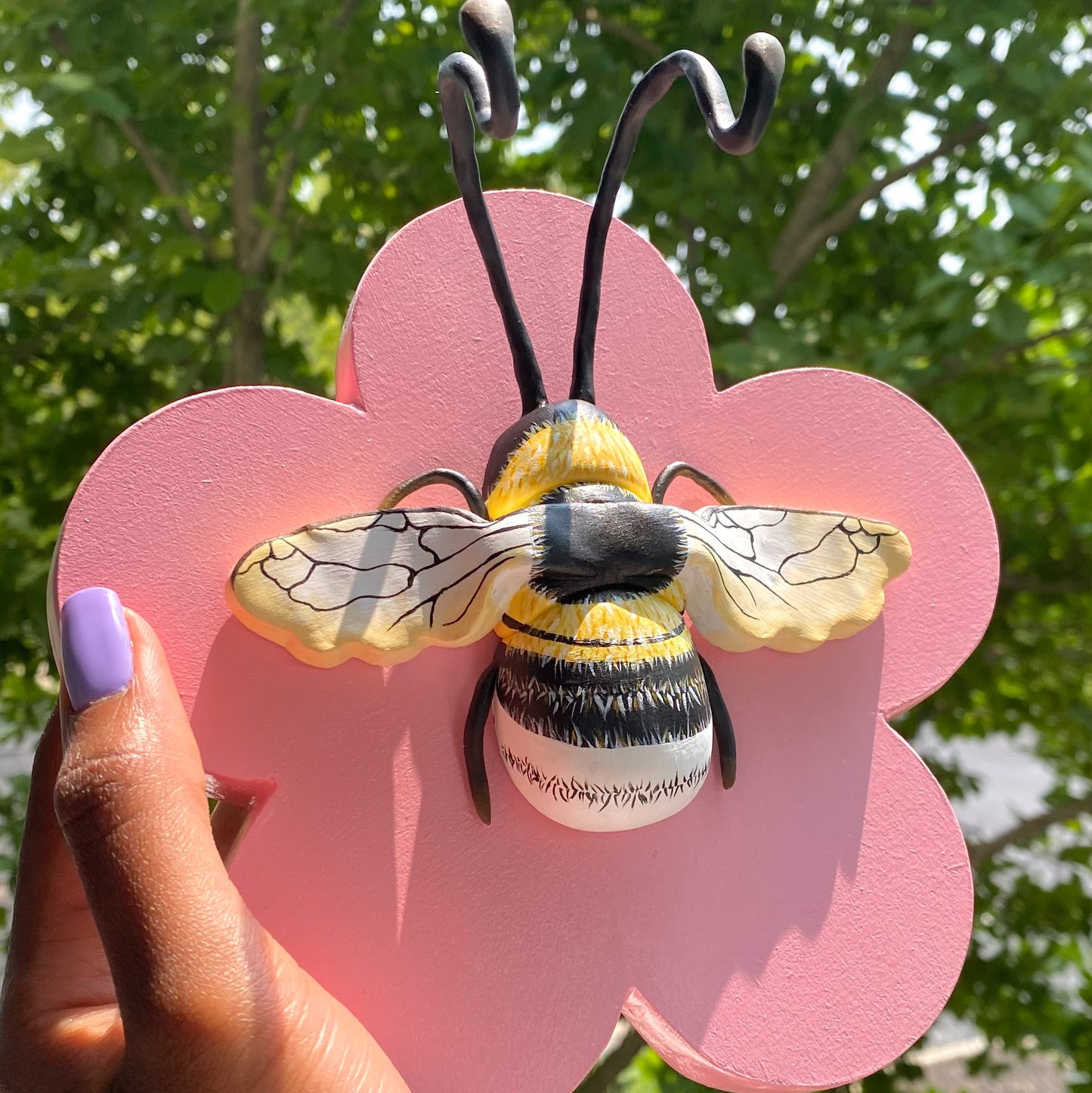 bumblebee keyholder